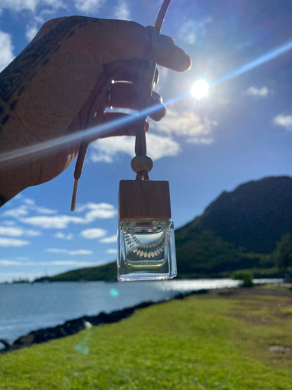 Hanging Mini Lei Diffuser: Pikake