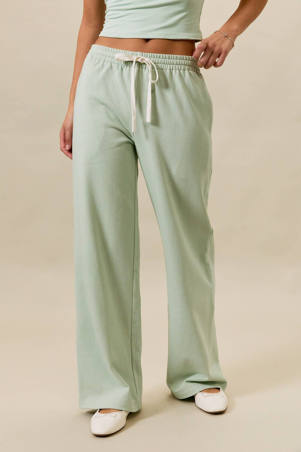 MID-RISE WIDE LEG SWEATPANTS: LT BLUE / M