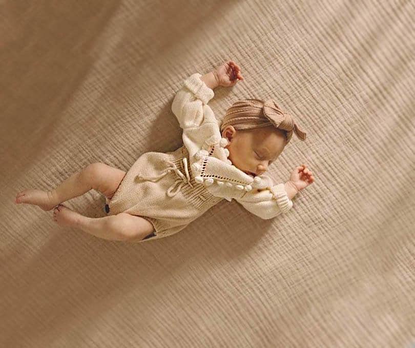 Cream Heart Romper Set: 2pc Romper +Bow