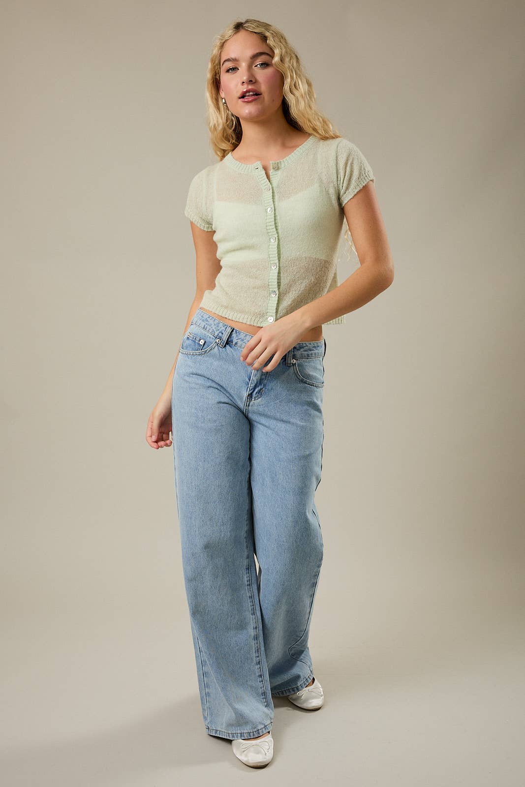 SHORT SLEEVE CREW NECK SHEER TOP: LT PINK / XS