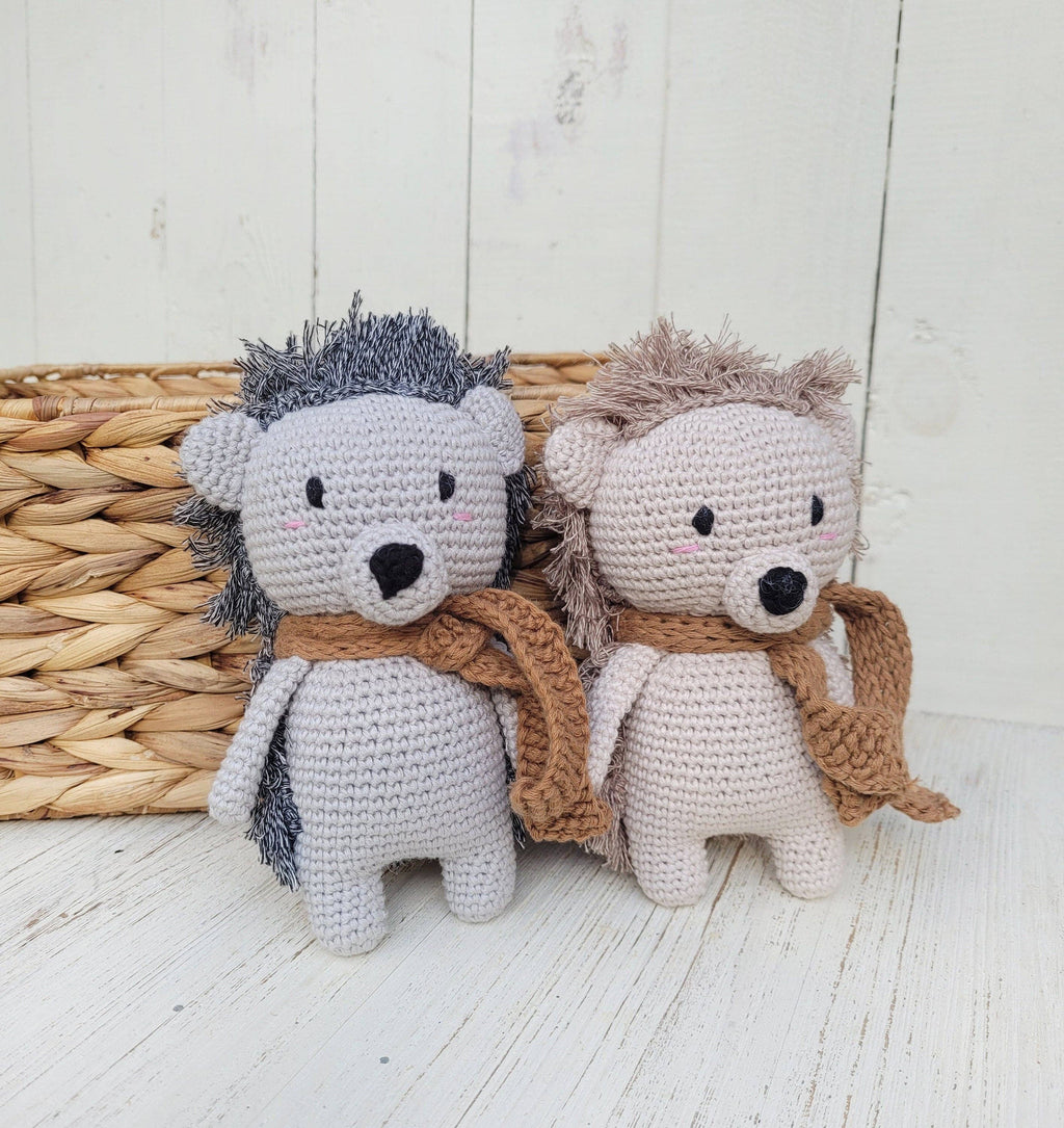 Mini Crochet Hedgehog: Gray Hedgehog