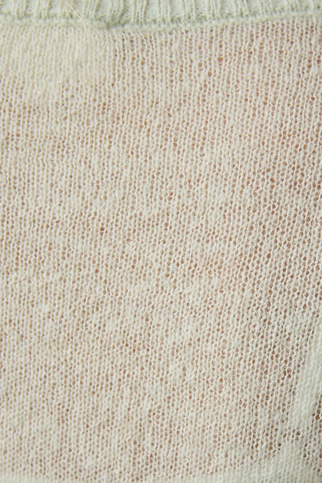 SHORT SLEEVE CREW NECK SHEER TOP: LT PINK / L