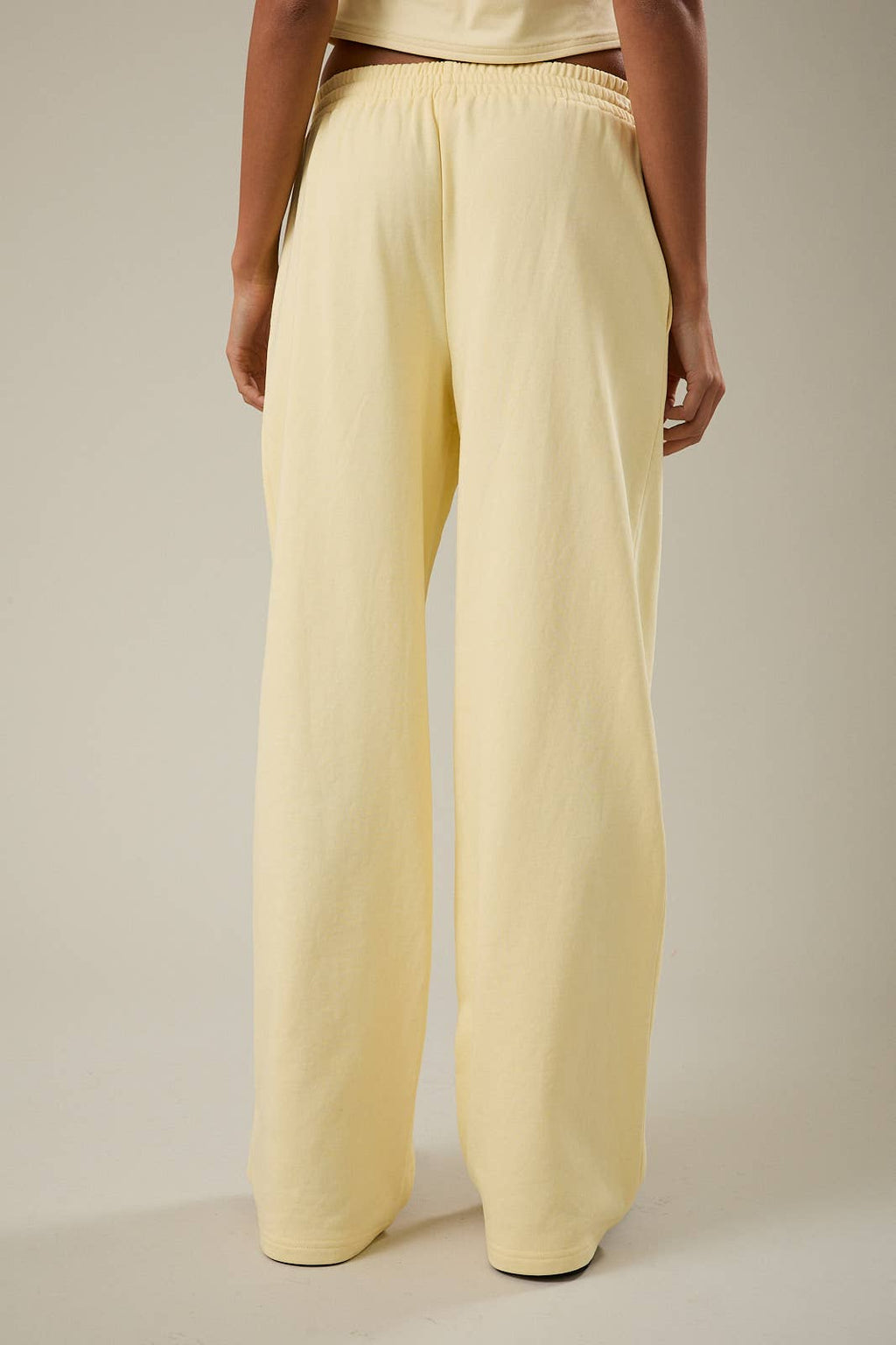 MID-RISE WIDE LEG SWEATPANTS: LT BLUE / S