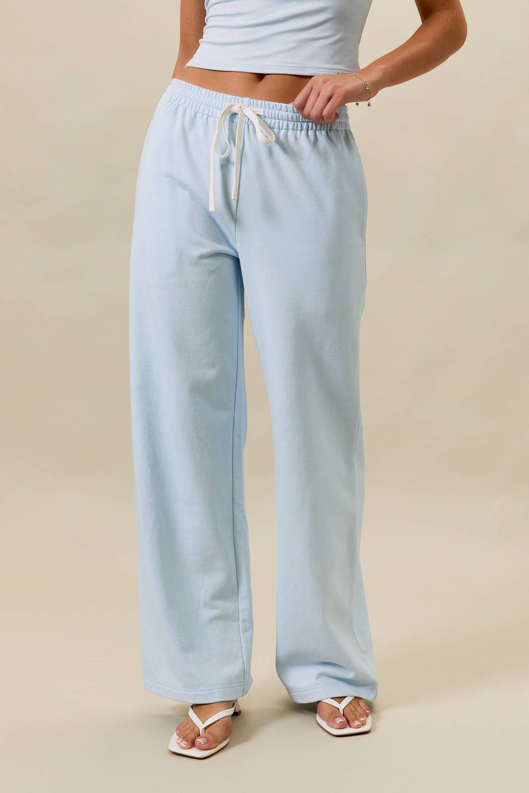 MID-RISE WIDE LEG SWEATPANTS: LT BLUE / L